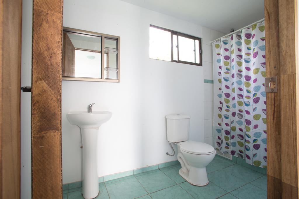 Cabanas Honu Nui Hanga Roa Exterior foto